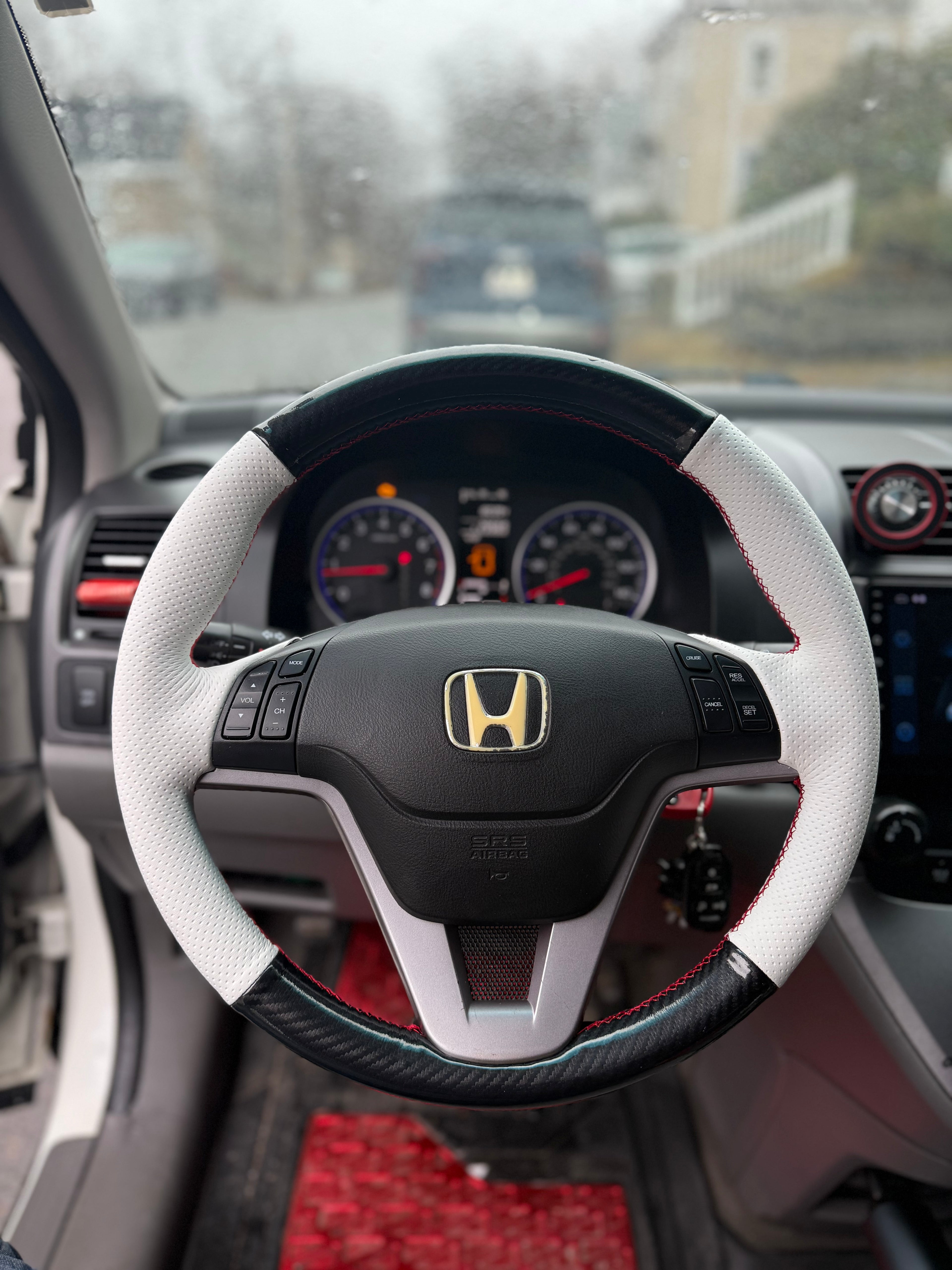 Carbon fiber style and leather steering wheel covers(All makes and models available)