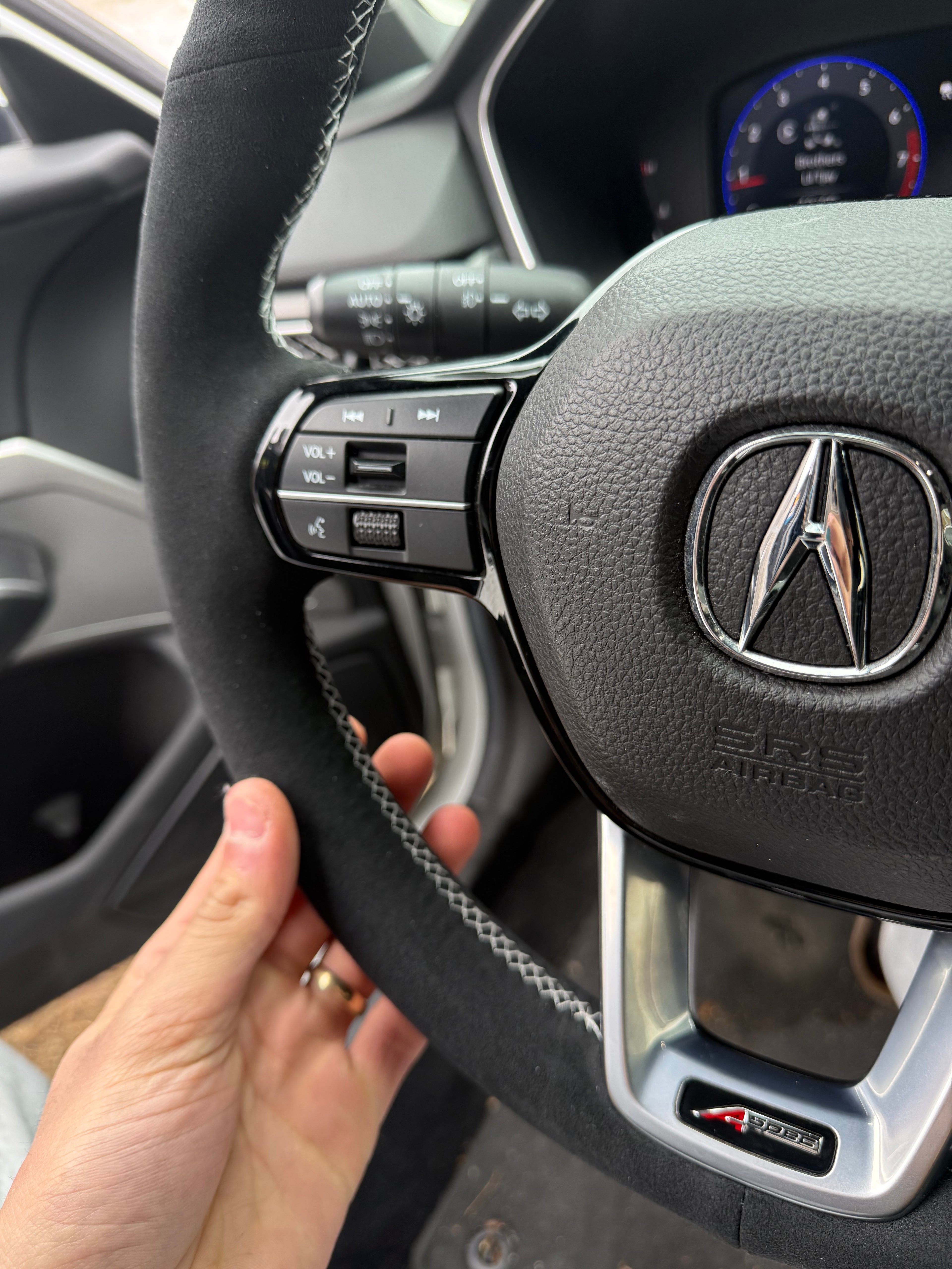 Alcantara steering wheel cover (available for all makes and models)
